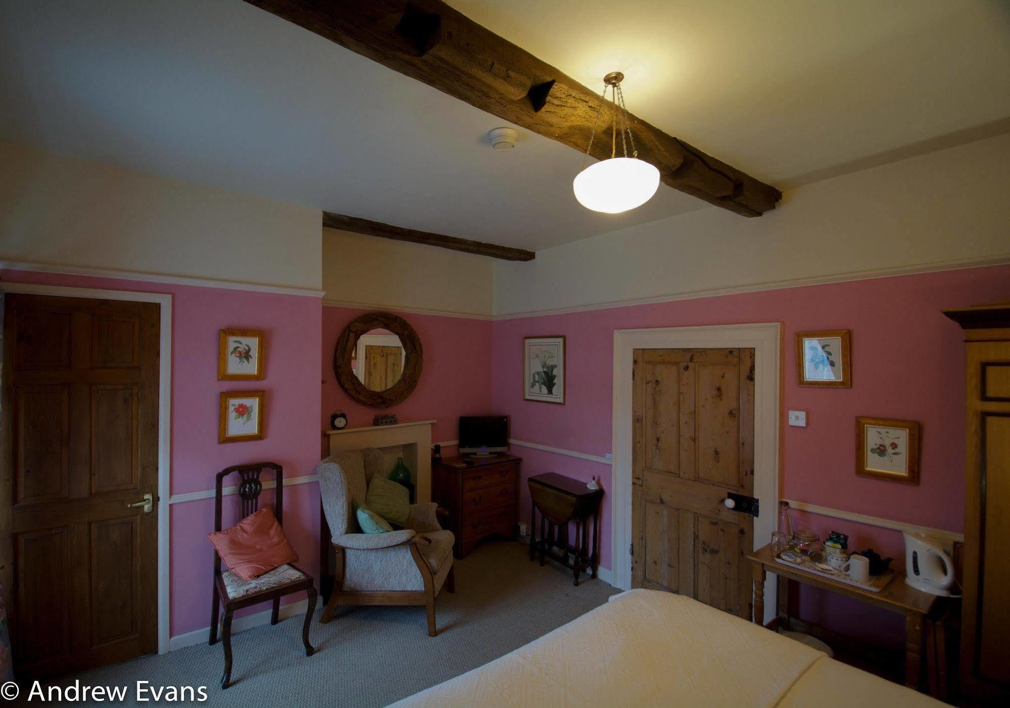 Lea House Bed And Breakfast Ross-on-Wye ภายนอก รูปภาพ